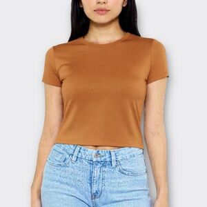 FOREVER 21 Contour Sculpt Short Sleeve Tee Velour Baby-T Caramel Brown S